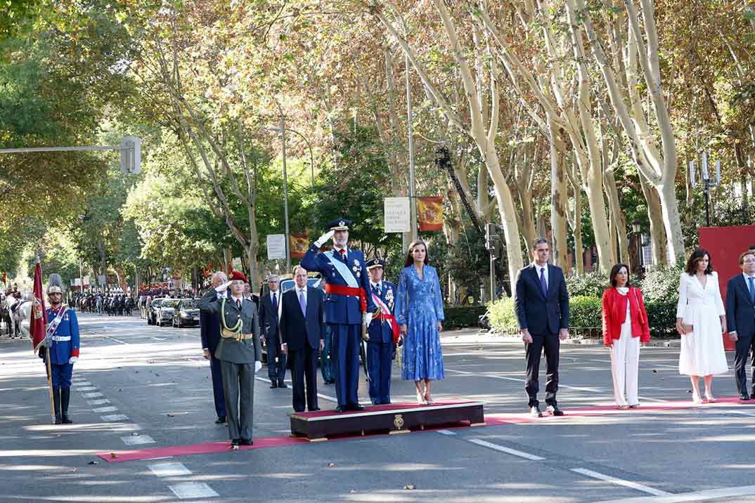 Reyes Felipe y Letizia con la princesa Leonor - Día Fiesta Nacional © Casa Real S.M. El Rey