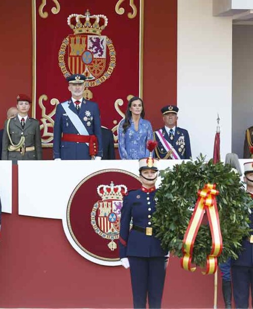 La princesa Leonor, en su debut con uniforme militar de gala, el Día de la Fiesta Nacional