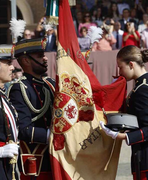 La foto inédita de la reina Letizia y la princesa Leonor tras la Jura de Bandera