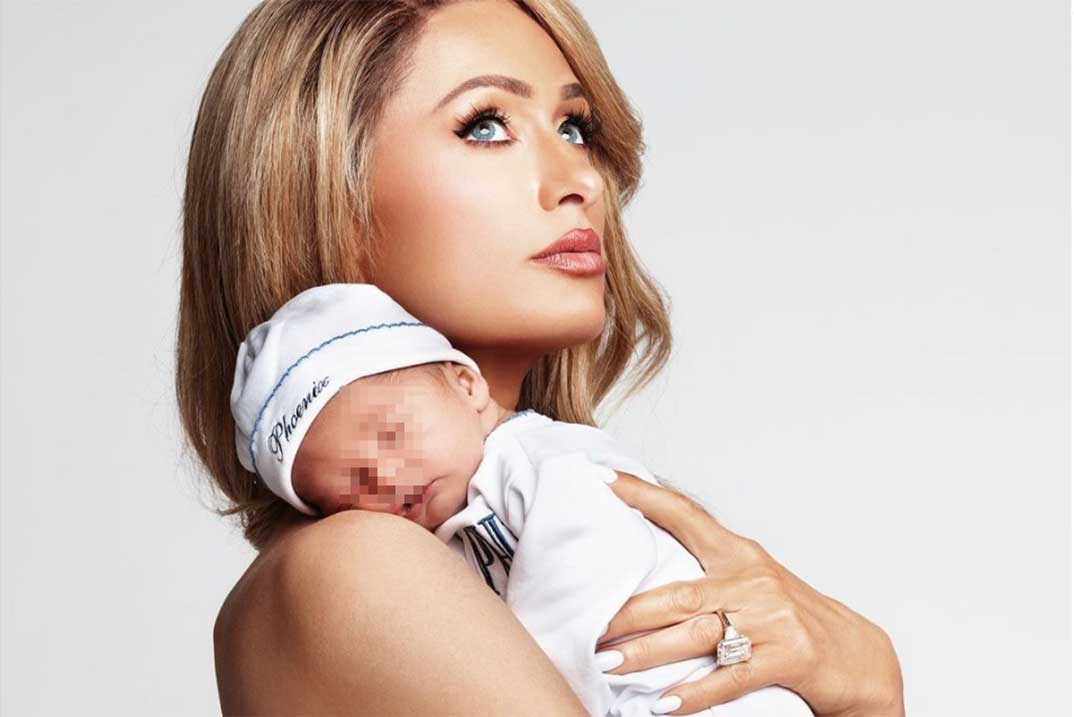 Paris Hilton con su hijo Phoenix © Redes Sociales