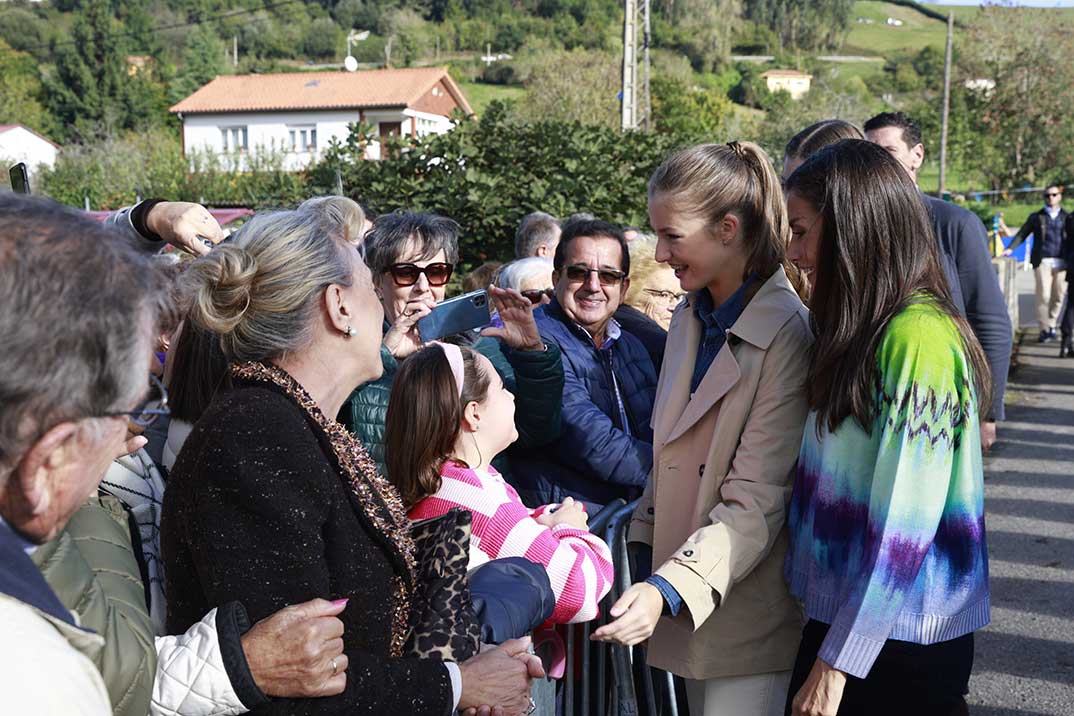 Los reyes Felipe y Letizia con la princesa Leonor y la infanta Sofía -Premio Pueblo Ejemplar 2023 © Casa Real S.M. El Rey