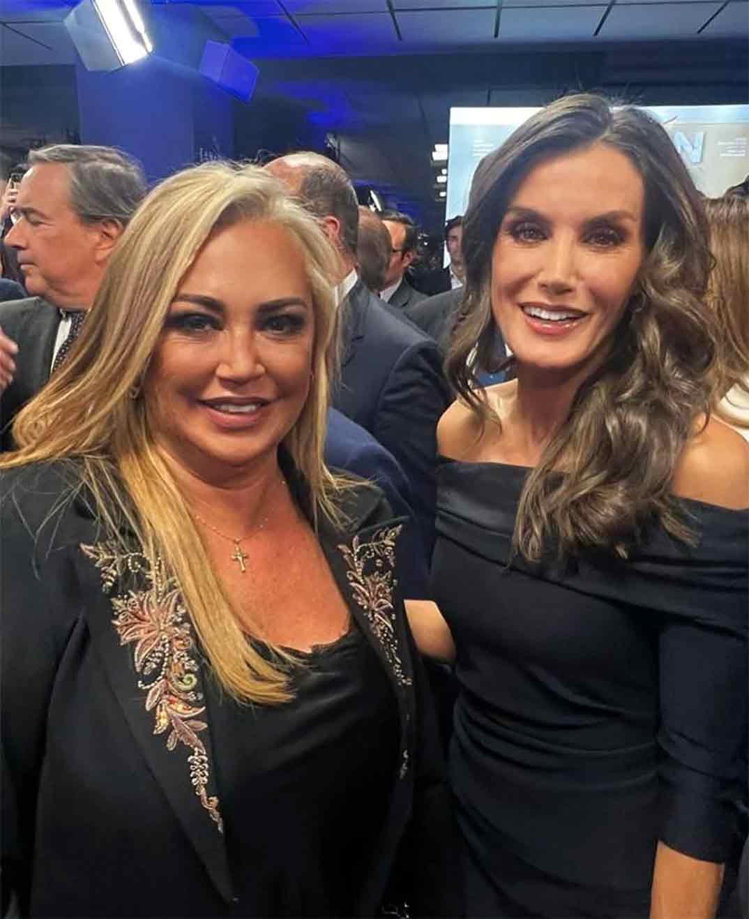 Belén Esteban con la reina Letizia © Instagram