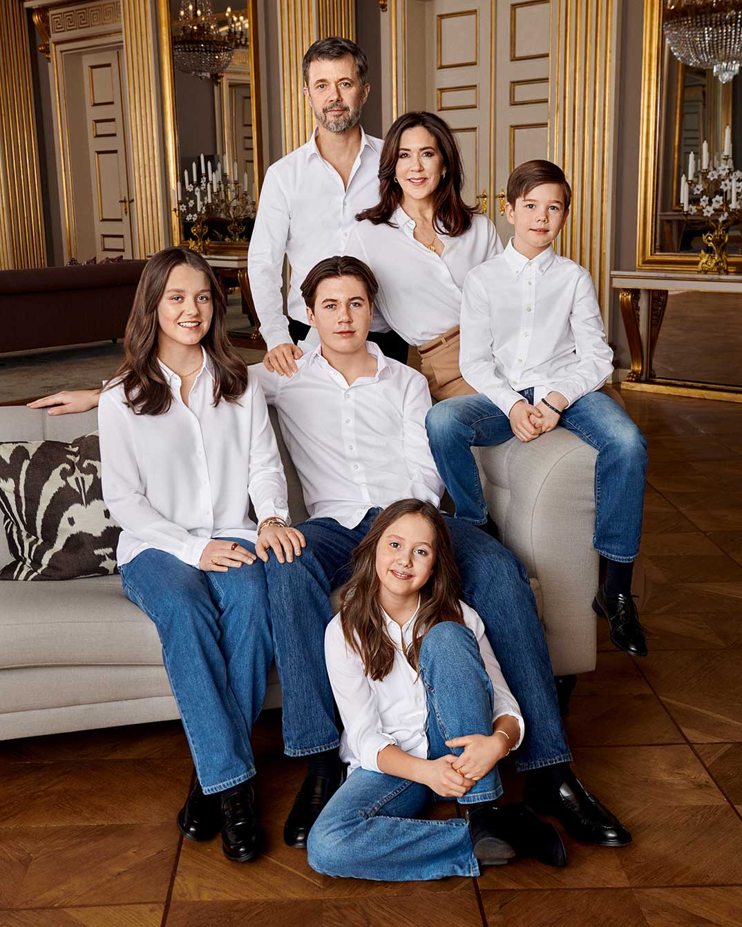 Federico y Mary de Dinamarca con sus cuatro hijos © detdanskekongehus