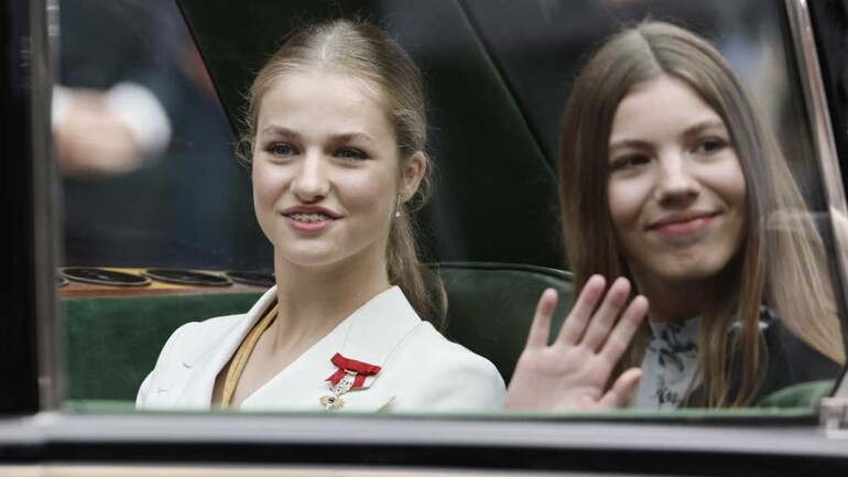 La Casa Real publica nuevos retratos de Leonor y Sofía