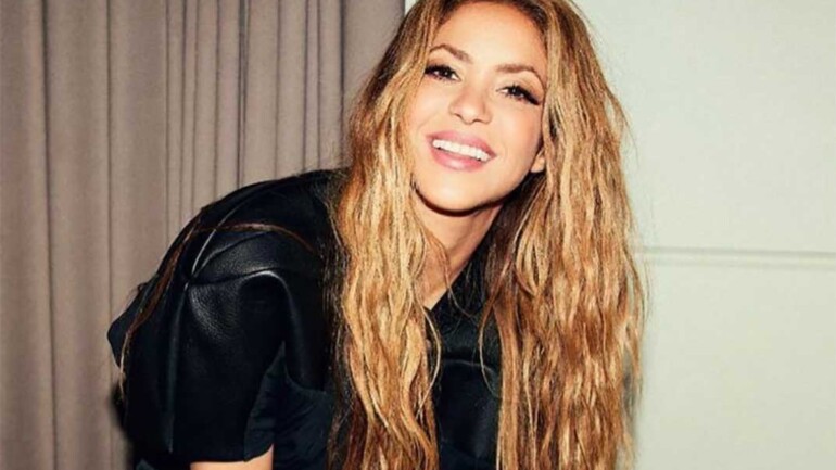 Primeras palabras de Shakira tras el acuerdo con la Fiscalía: «Una loba como yo siempre escoge a la familia»