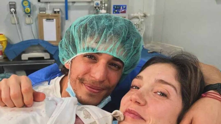 Miguel Herrán y Celia Pedraza padres de una niña