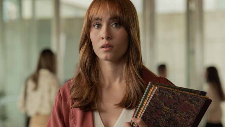 «Pared con pared» protagonizada por Aitana – Estreno en Netflix