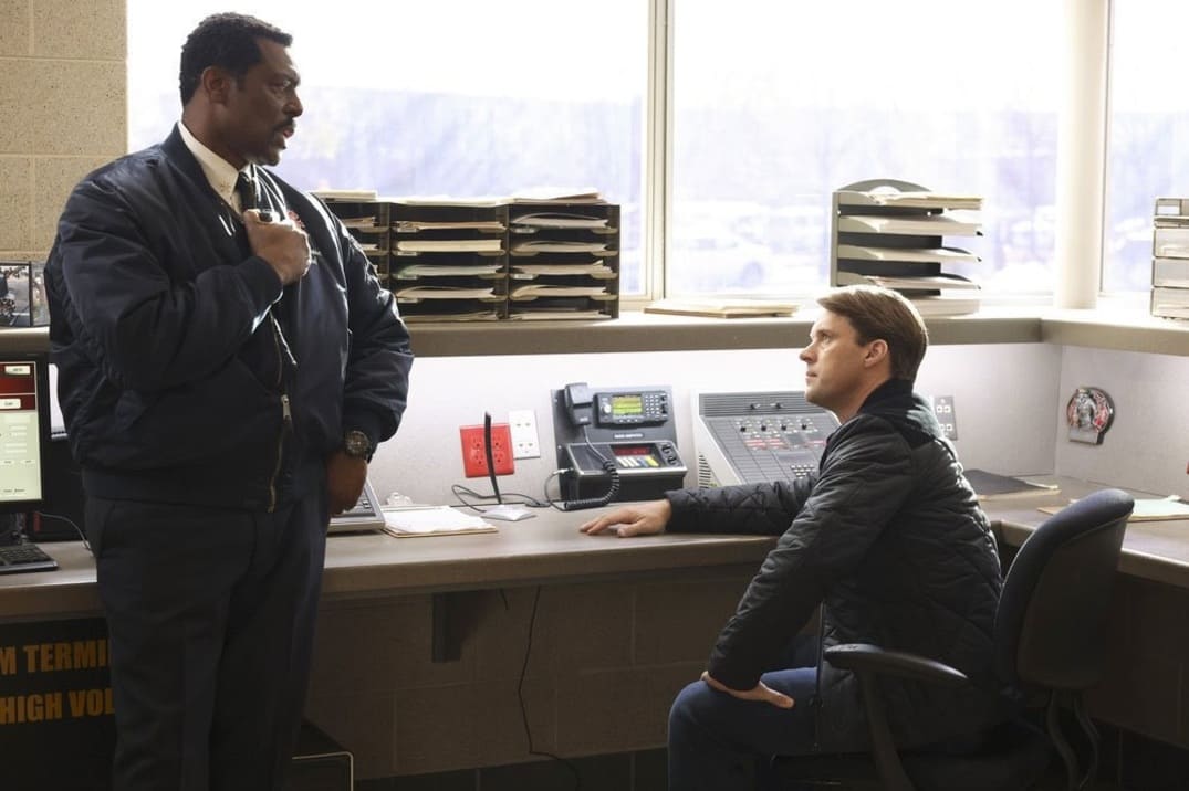 «Chicago Fire» 12×06: Port in the Storm