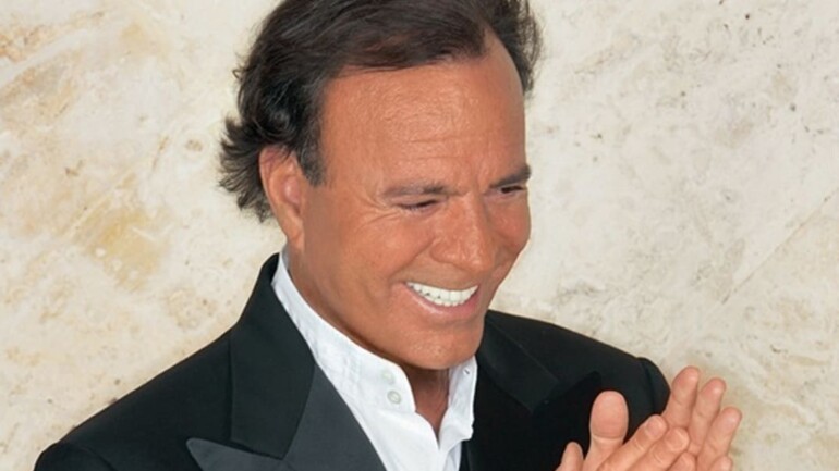 Julio Iglesias aclara su estado de salud y su futuro profesional