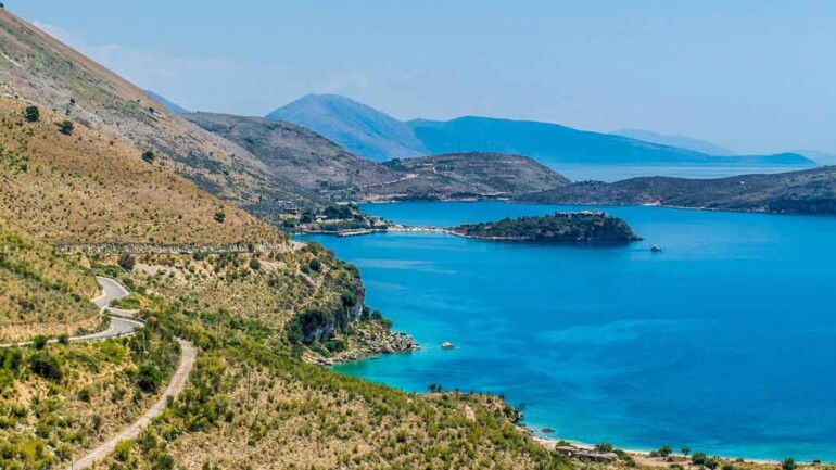 Ruta por Albania en 7 días: Qué ver y dónde alojarte en el destino de moda