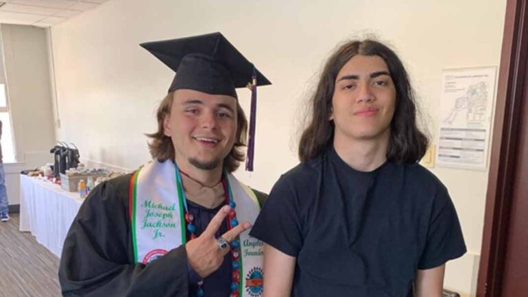 Blanket Jackson, hijo menor de Michael Jackson, enfrentado legalmente a su abuela