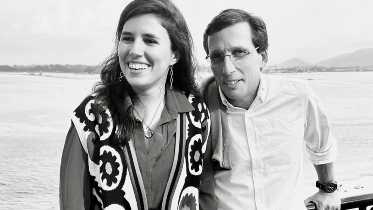 El porqué de la asistencia de los Borbones a la boda de José Luis Martínez-Almeida y Teresa Urquijo