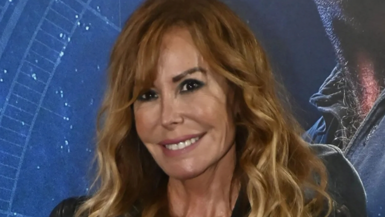 Lara Dibildos enamorada del modelo Carlos Maturana