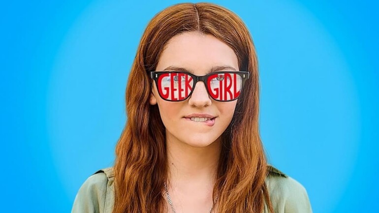«Geek Girl», protagonizada por Emily Carey – Estreno en Netflix