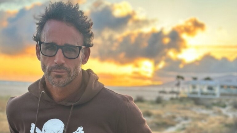 Álvaro Muñoz Escassi le manda un mensaje envenenado a Maria José Suárez