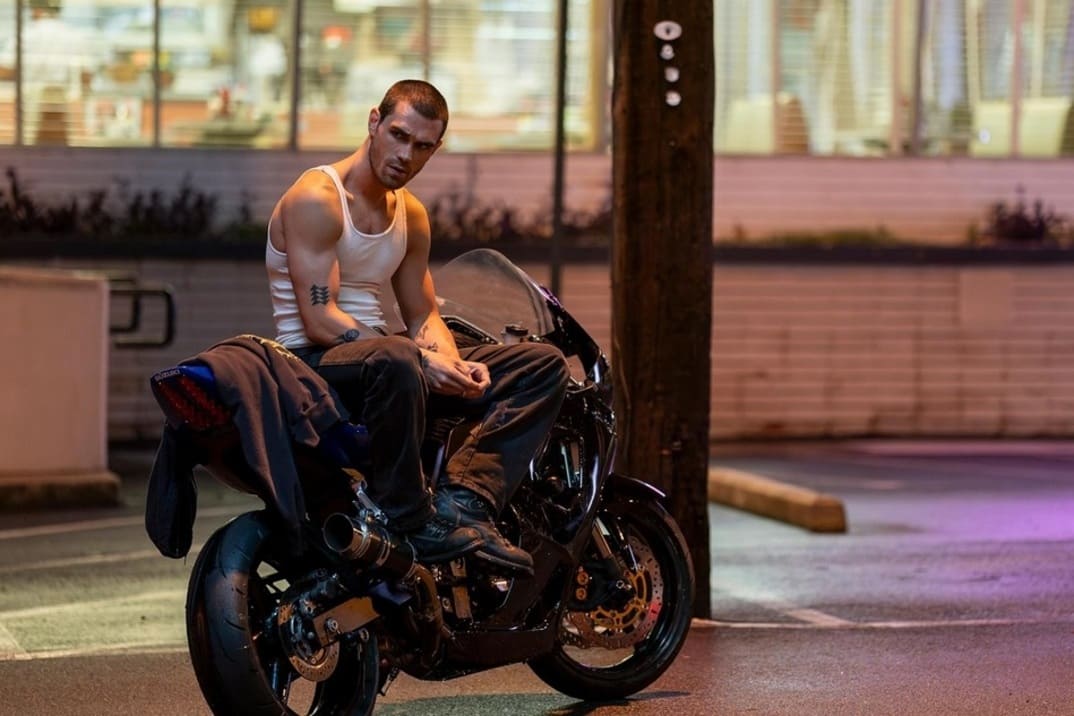 «One Fast Move» con KJ Apa y Eric Dane – Estreno en Prime Video