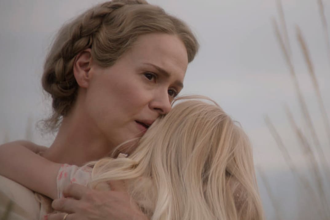 «Aguanta la respiración» protagonizada por Sarah Paulson – Estreno en Disney+