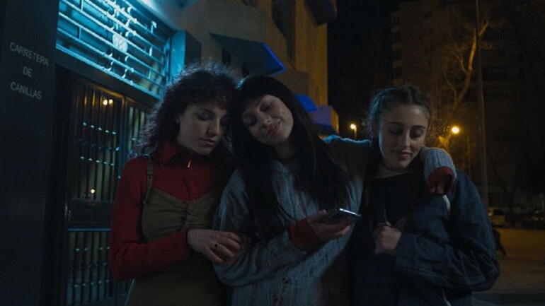 «El llanto», con Ester Expósito – El terror psicológico llega a los cines