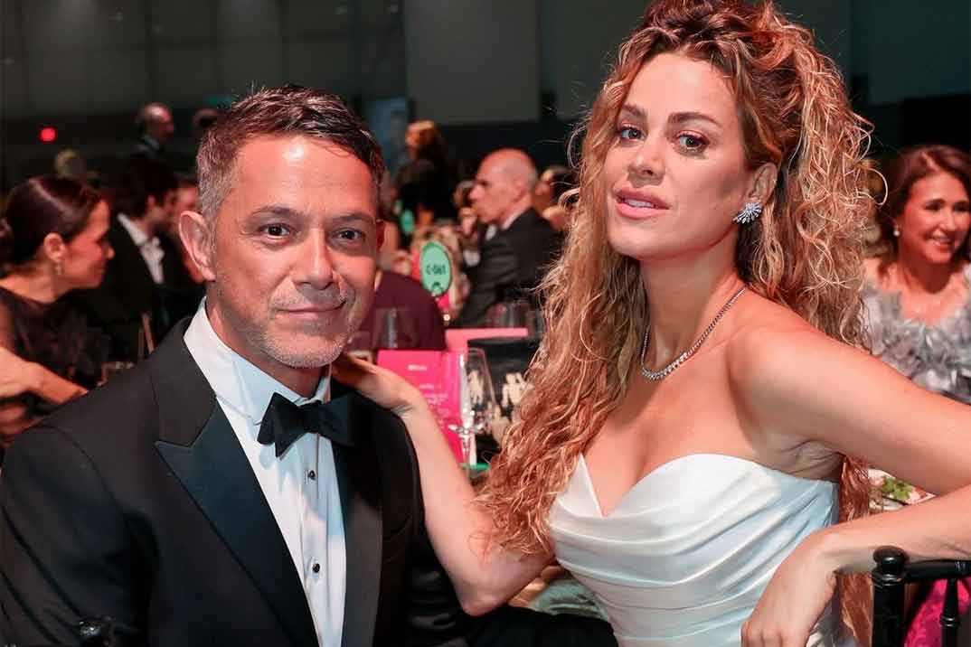 Todas las parejas de famosos que han surgido este año 2024