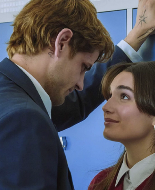 «Mala influencia» – Estreno en cines del thriller juvenil que ha arrasado en Wattpad