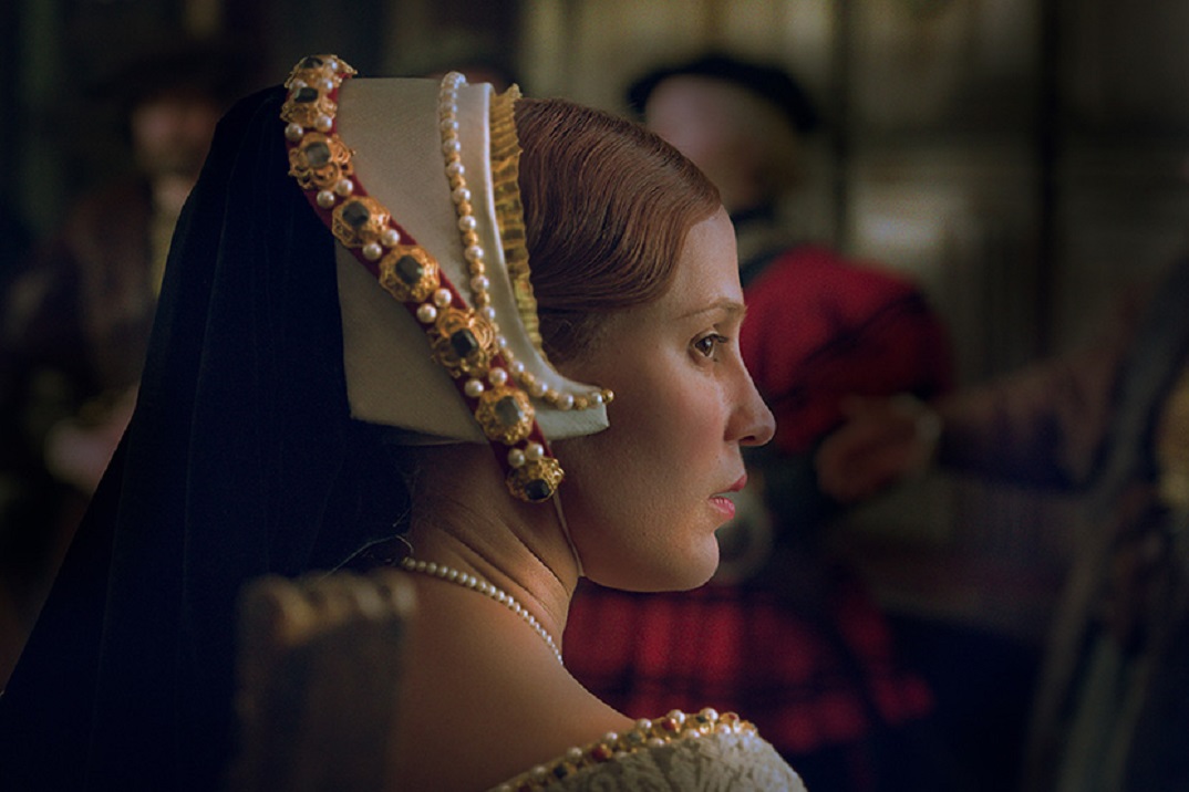 «La última reina», con Jude Law y Alicia Vikander – Estreno en cines