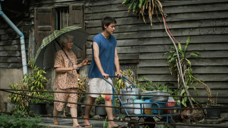 «Cómo hacerse millonario antes de que muera la abuela» – Llega a los cines la emotiva película tailandesa