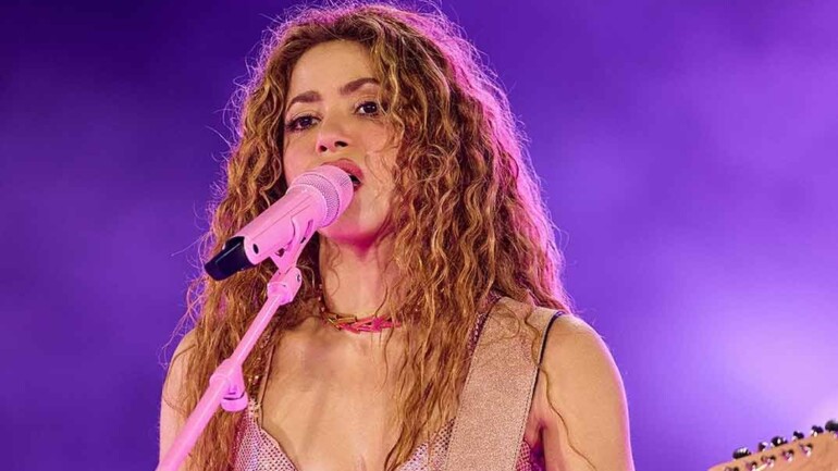 Shakira es ingresada de urgencia y suspende su concierto en Lima