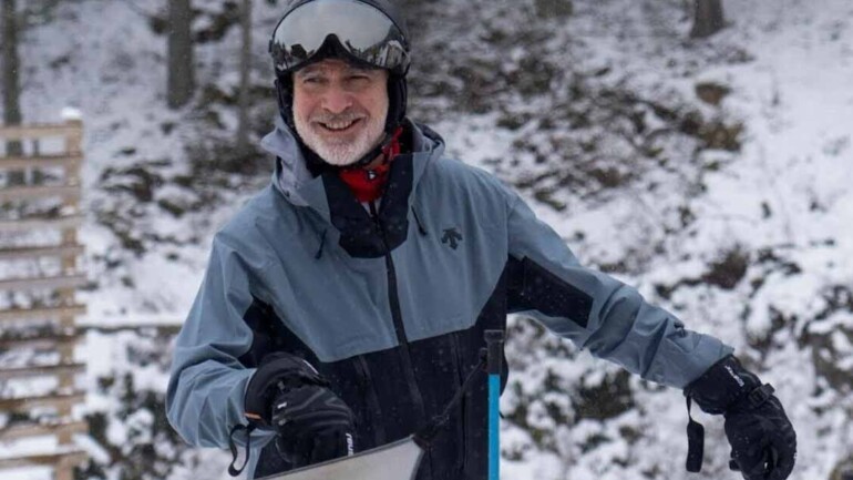 Felipe VI se estrena en Valdelinares como esquiador: «Es muy bonito y hay nieve»