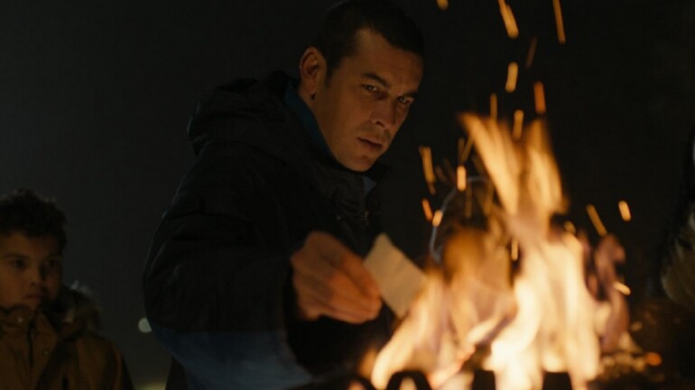 «Muy lejos», con Mario Casas – Estreno en cines