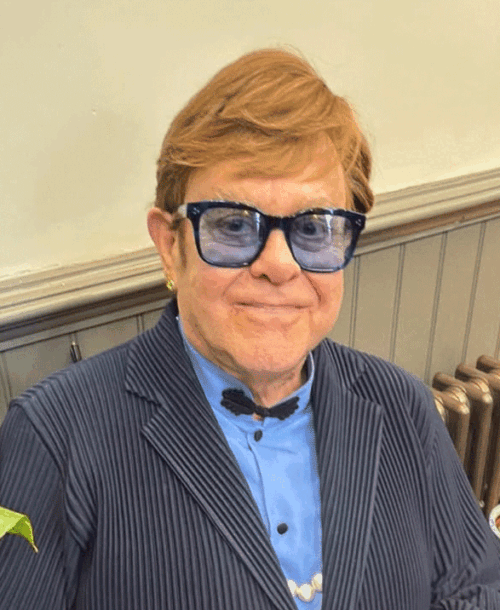 Elton John revela el duro impacto de su pérdida de visión: «No puedo ver a mis hijos»