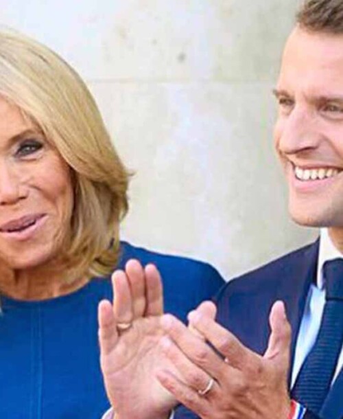 Brigitte Macron y la bofetada a Emmanuel: el gesto viral que ha desatado rumores en pleno viaje oficial