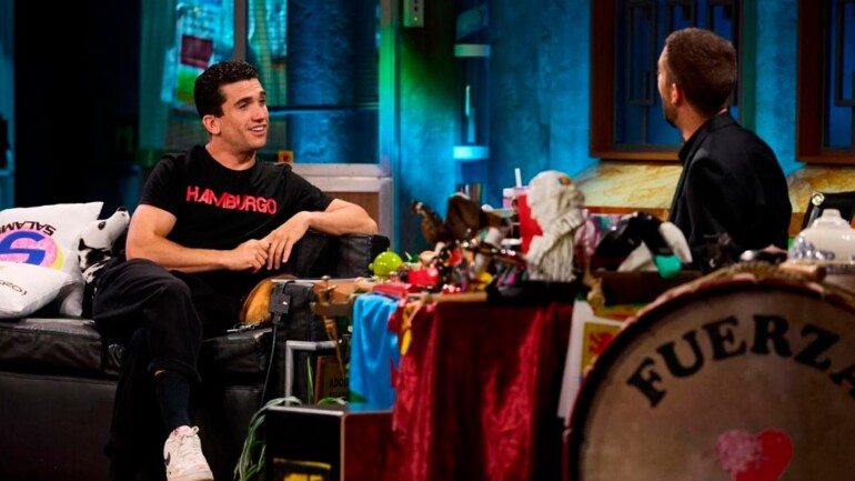 Jaime Lorente y Marta Goenaga preparan su romántica boda en un enclave histórico