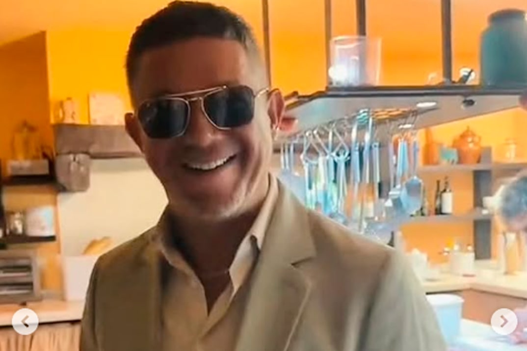 La unión por encima de todo: así celebraron Alejandro Sanz y Raquel Perera la comunión de sus hijos