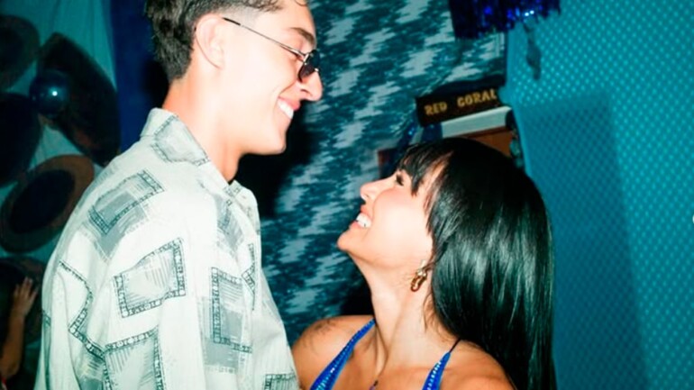 Amor bajo el sol: Aitana y Plex hacen oficial su relación en su escapada a Ibiza