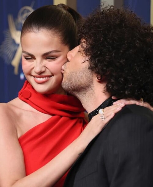 Selena Gomez y Benny Blanco celebran su íntima boda con amor, grandes invitados y la reacción de Justin Bieber