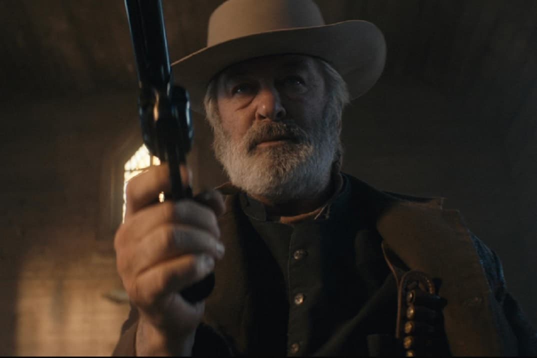«Dos forajidos» («Rust»), la película maldita de Alec Baldwin, se estrenará en cines en España