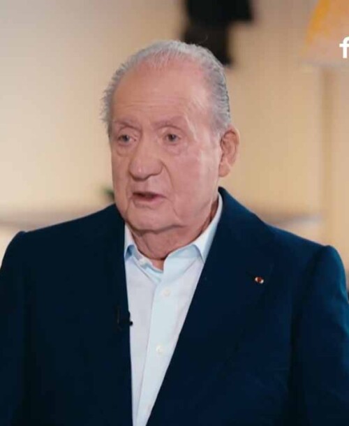 Juan Carlos I rompe su silencio en la TV francesa: confesiones, memoria histórica y un mea culpa a medias