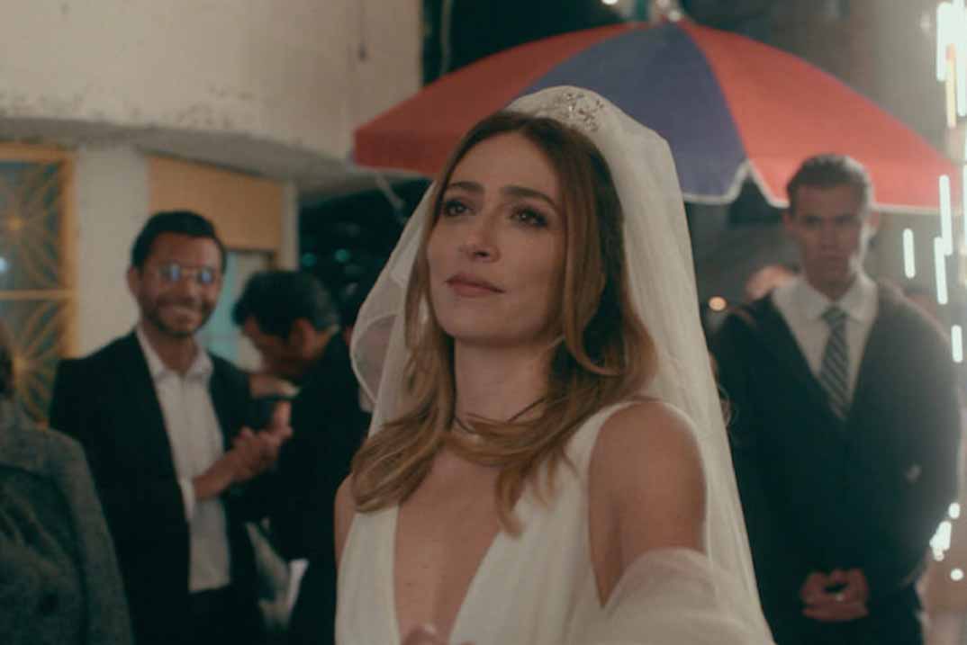 SIMPLEMENTE ALICIA ENTRADA