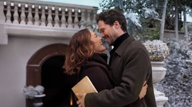 ‘El encanto del champán’: romance y espíritu navideño en la nueva película de Mark Steven Johnson – Estreno en Netflix