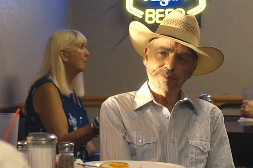 «Landman» Temporada 2 Capítulo 8: Handsome touched me