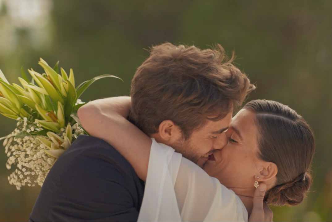 “La Encrucijada” Capítulos 55 y 56: La boda de Amanda y César en peligro