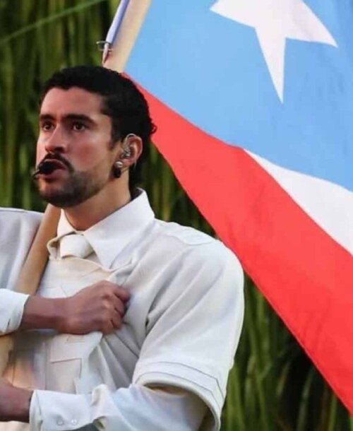 Bad Bunny convierte la Super Bowl en una pasarela global con un look de Zara, boda en directo y guiño a Trump