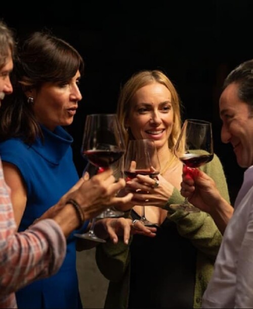 «Solos», con Kira Miró, Carlos Santos y Salva Reina, llega a los cines