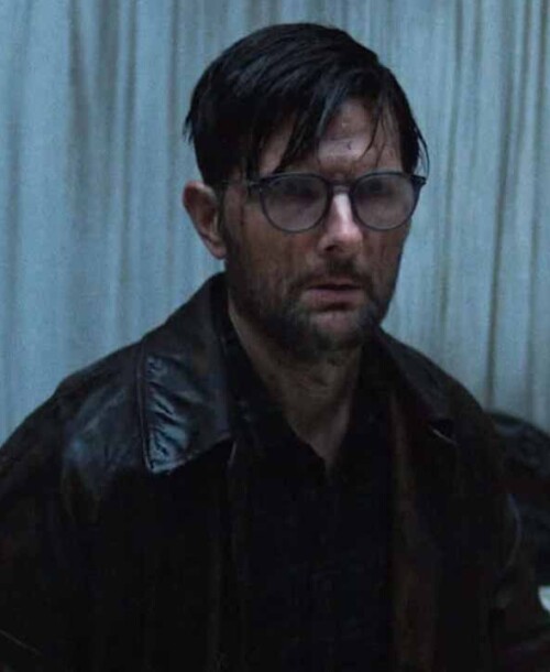 “HOKUM”: Adam Scott protagoniza una de las películas de terror psicológico más inquietantes del año – Estreno en cines