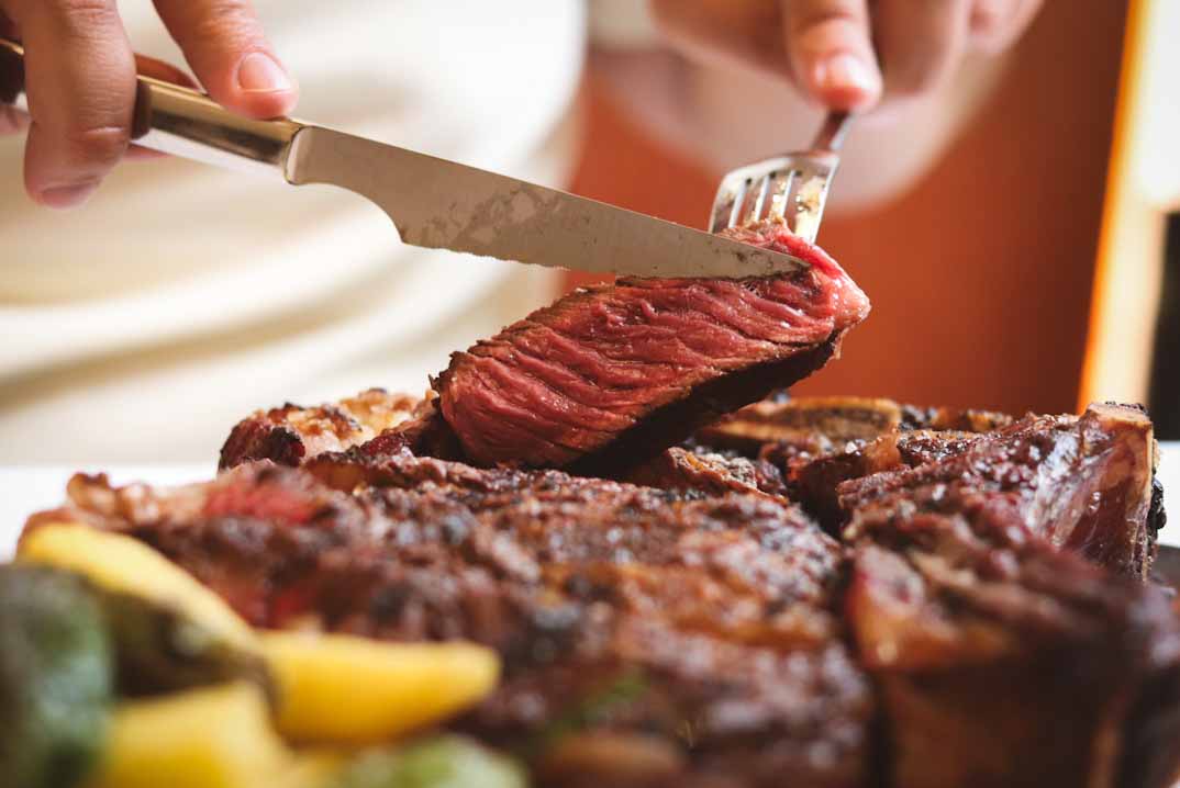 La Charca: brasas asturianas y sabor del norte en pleno corazón de Madrid