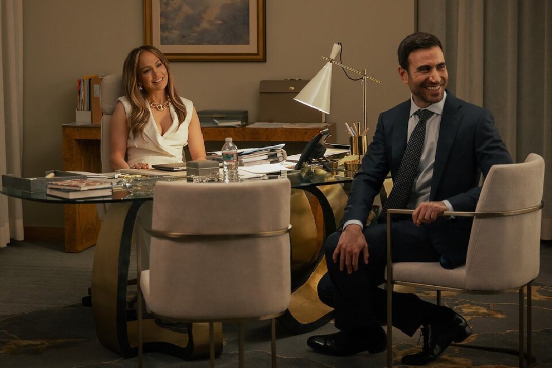 Jennifer López regresa a la comedia romántica con ‘Turbulencia en la oficina’ – Fecha de estreno y tráiler