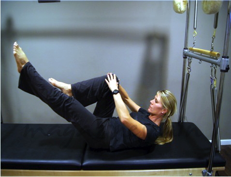 5a pilates abdominales single leg stretch