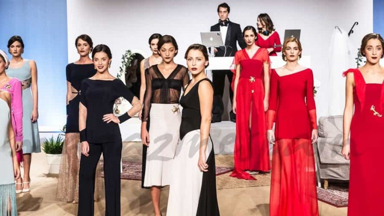 Lourdes y Sibi Montes abren las puertas de «Sevilla de Boda»