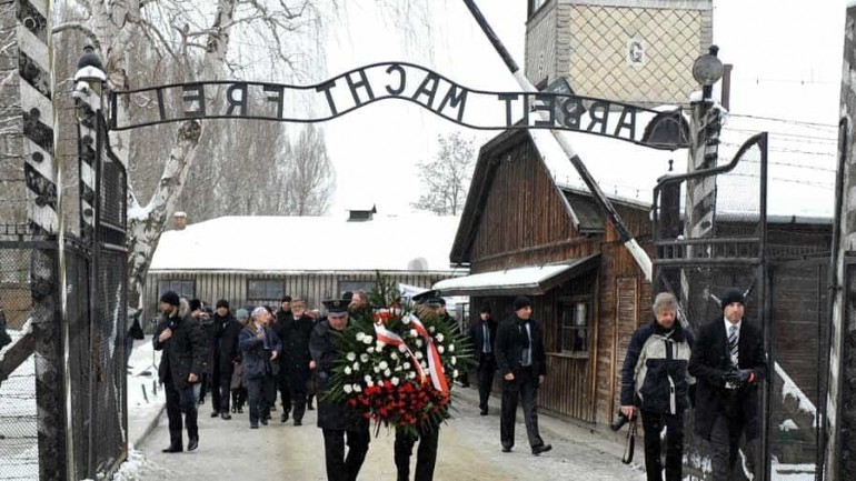 El mundo entero recuerda 70 años después,  Auschwitz
