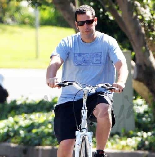 Adam Sandler se pone en forma